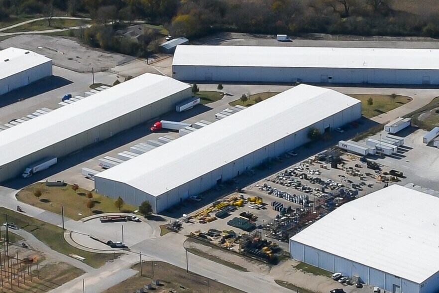 5091 Dakota Ln, Denton, TX for sale - Building Photo - Image 2 of 25