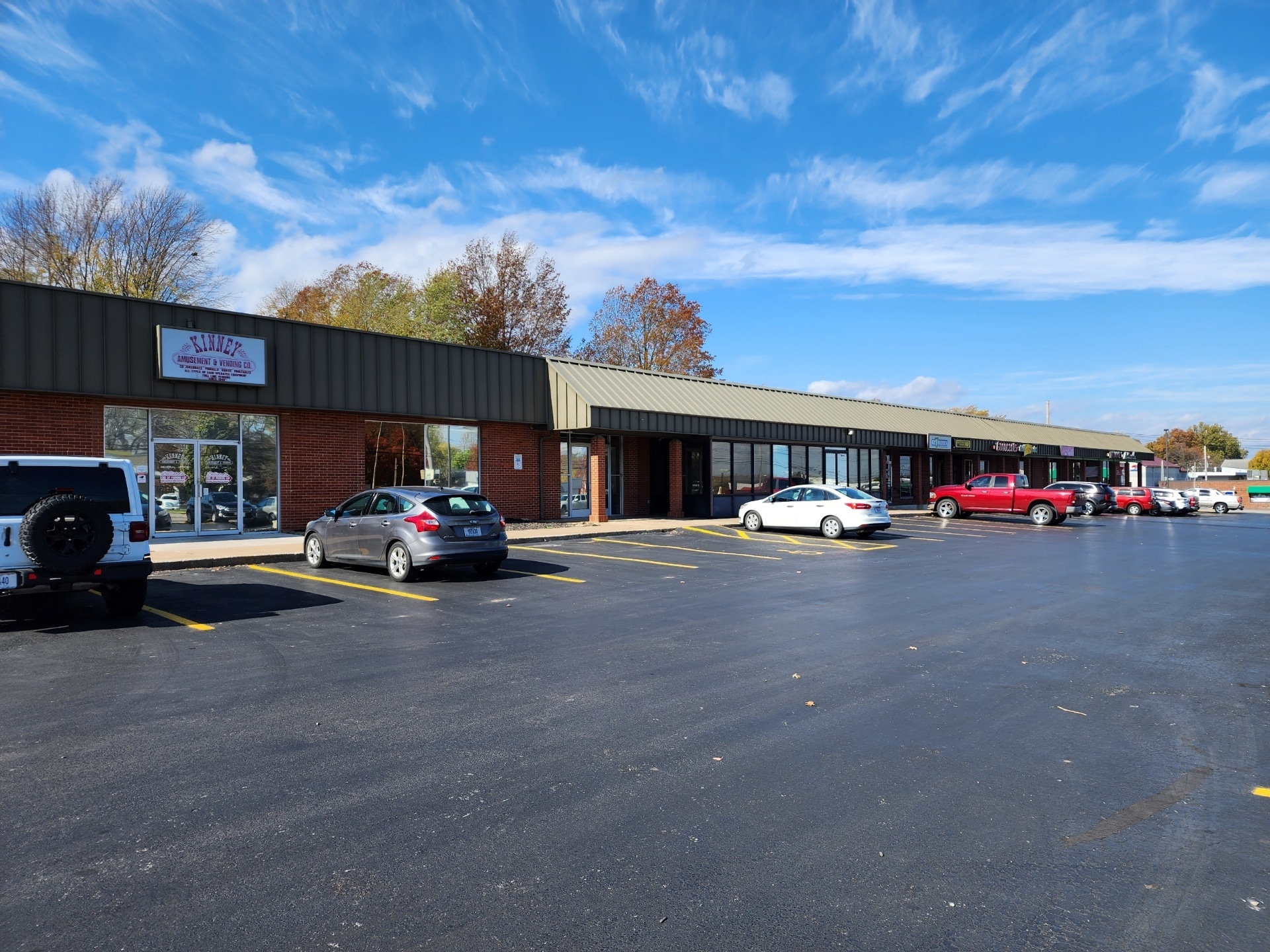 521 S Glenstone Ave, Springfield, MO for lease Building Photo- Image 1 of 20