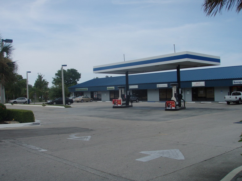 620-650 Old Dixie Hwy, Vero Beach, FL for sale - Primary Photo - Image 1 of 9