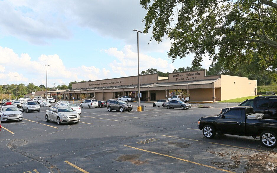 910 First Ave, Moultrie, GA for sale - Primary Photo - Image 1 of 1