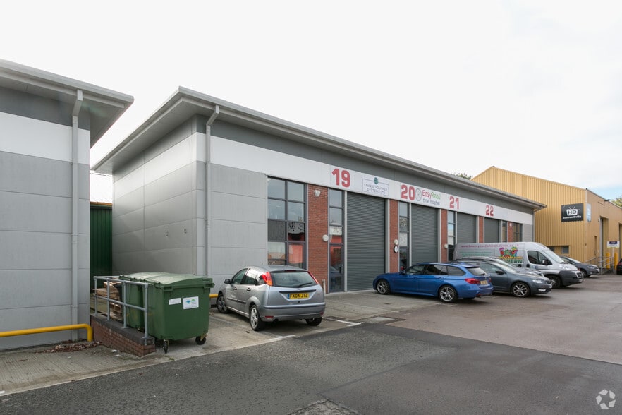 Link Way, Malvern for lease - Primary Photo - Image 1 of 2