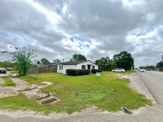 More details for 1501 Mercury Dr, Jacinto City, TX - Office/Retail for Lease