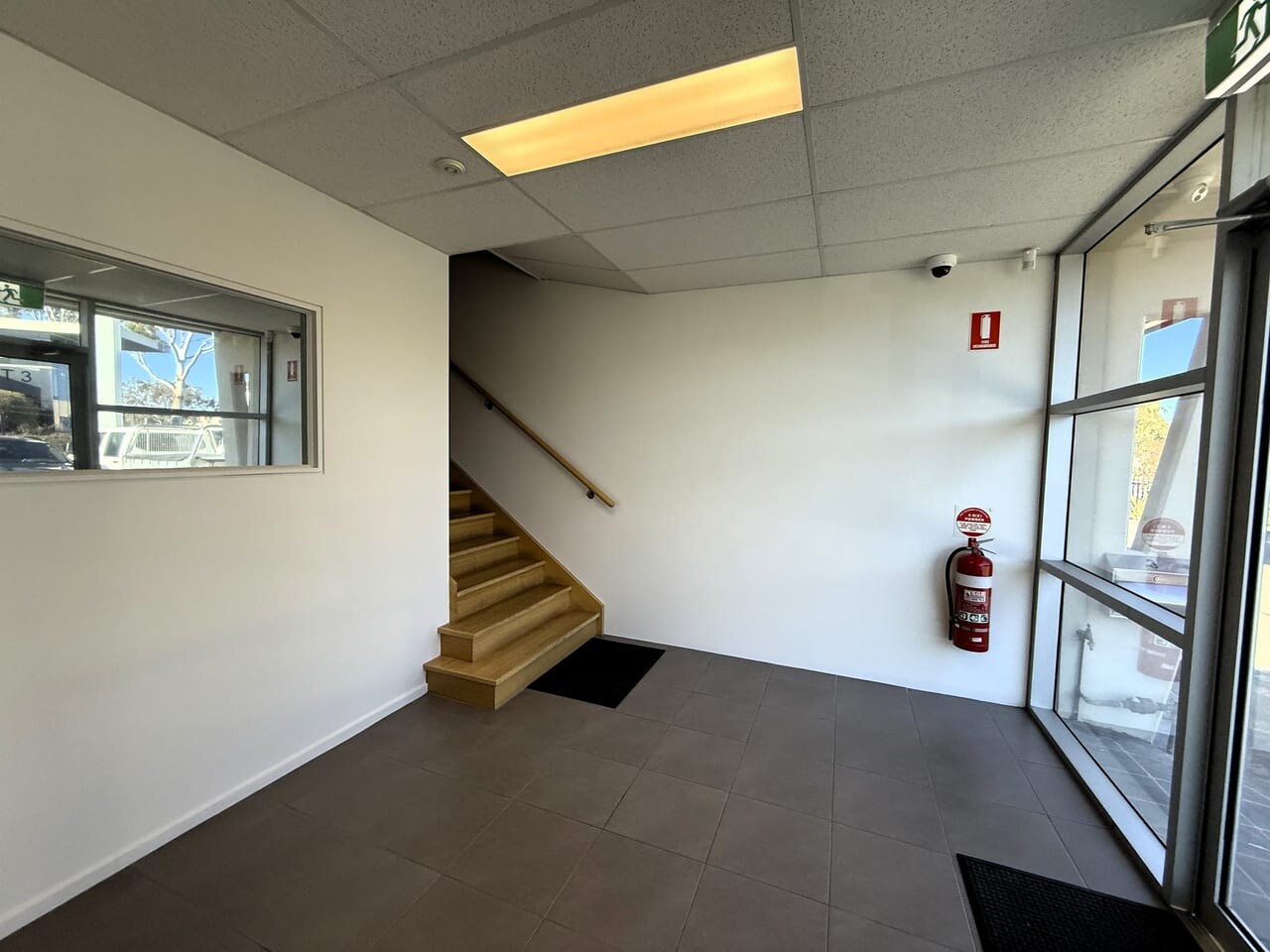101-103 Lambeck Dr, Tullamarine for lease Interior Photo- Image 1 of 9