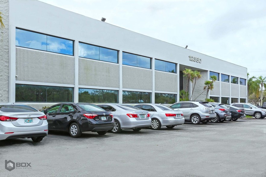 12350 NW 39th St, Coral Springs, FL for lease - Building Photo - Image 3 of 29