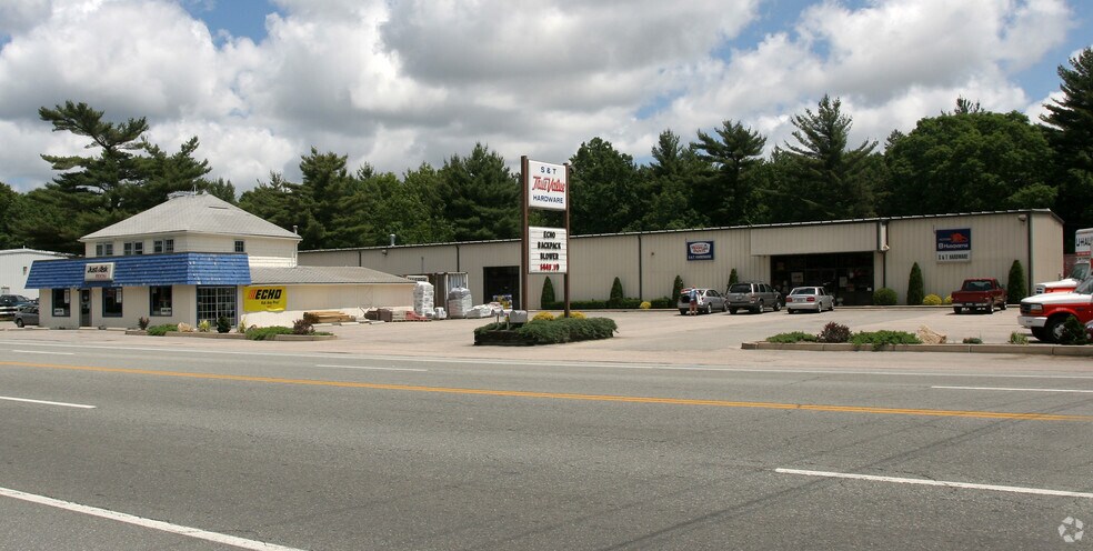 2300 Nooseneck Hill Rd, Coventry, RI for sale - Primary Photo - Image 1 of 1