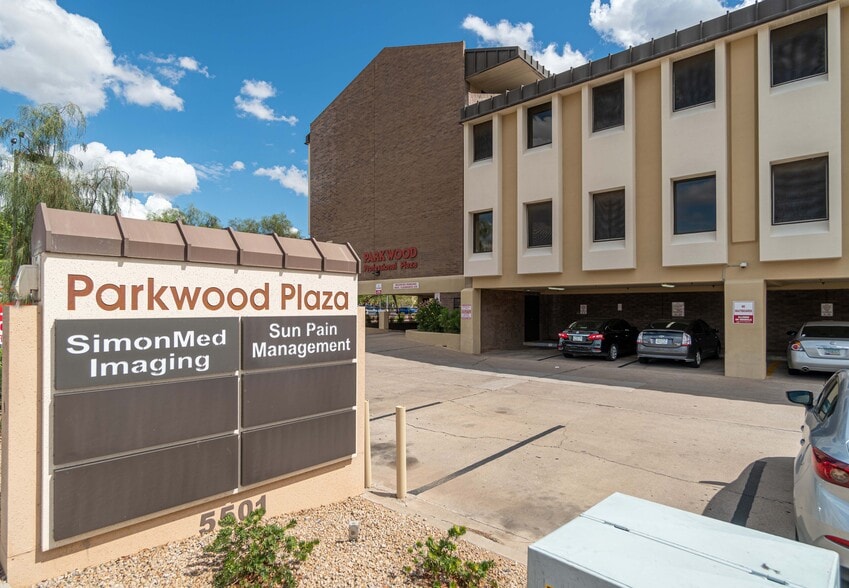 5501 N 19th Ave, Phoenix, AZ for sale - Building Photo - Image 2 of 11