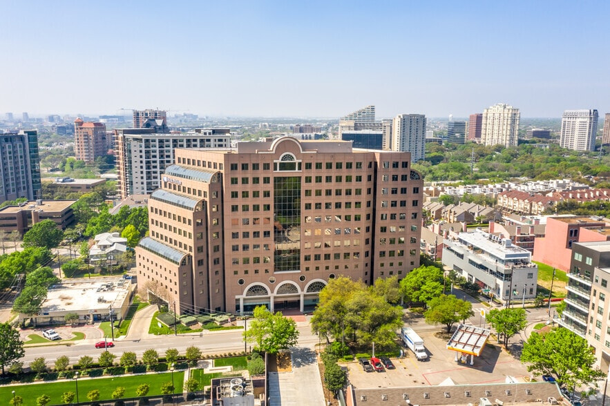 3131 McKinney Ave, Dallas, TX for lease - Building Photo - Image 2 of 14