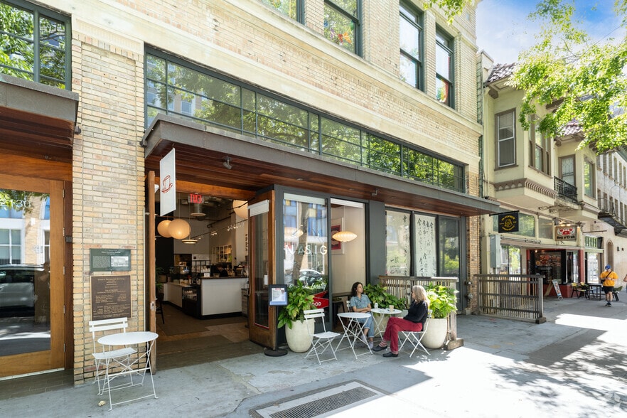 2130 Center St, Berkeley, CA for lease - Building Photo - Image 3 of 13