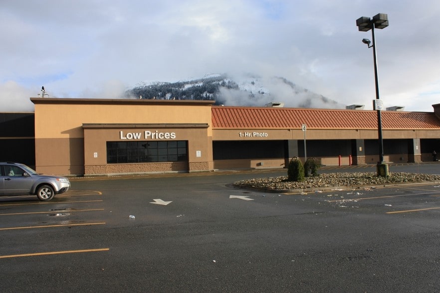 6525 Glacier Hwy, Juneau, AK for sale - Primary Photo - Image 1 of 1