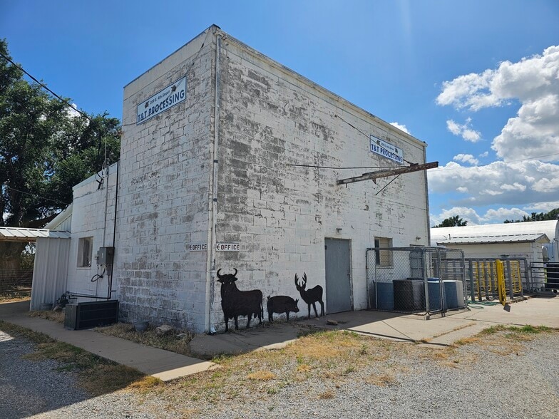 309 E 4th Ave, Fowler, KS for sale - Primary Photo - Image 1 of 1