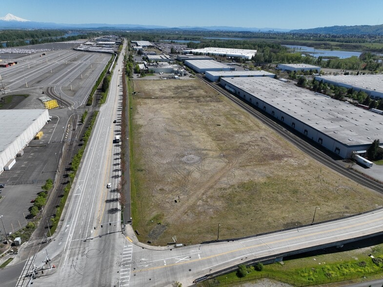 North Marine Dr, Portland, OR for lease - Aerial - Image 1 of 2