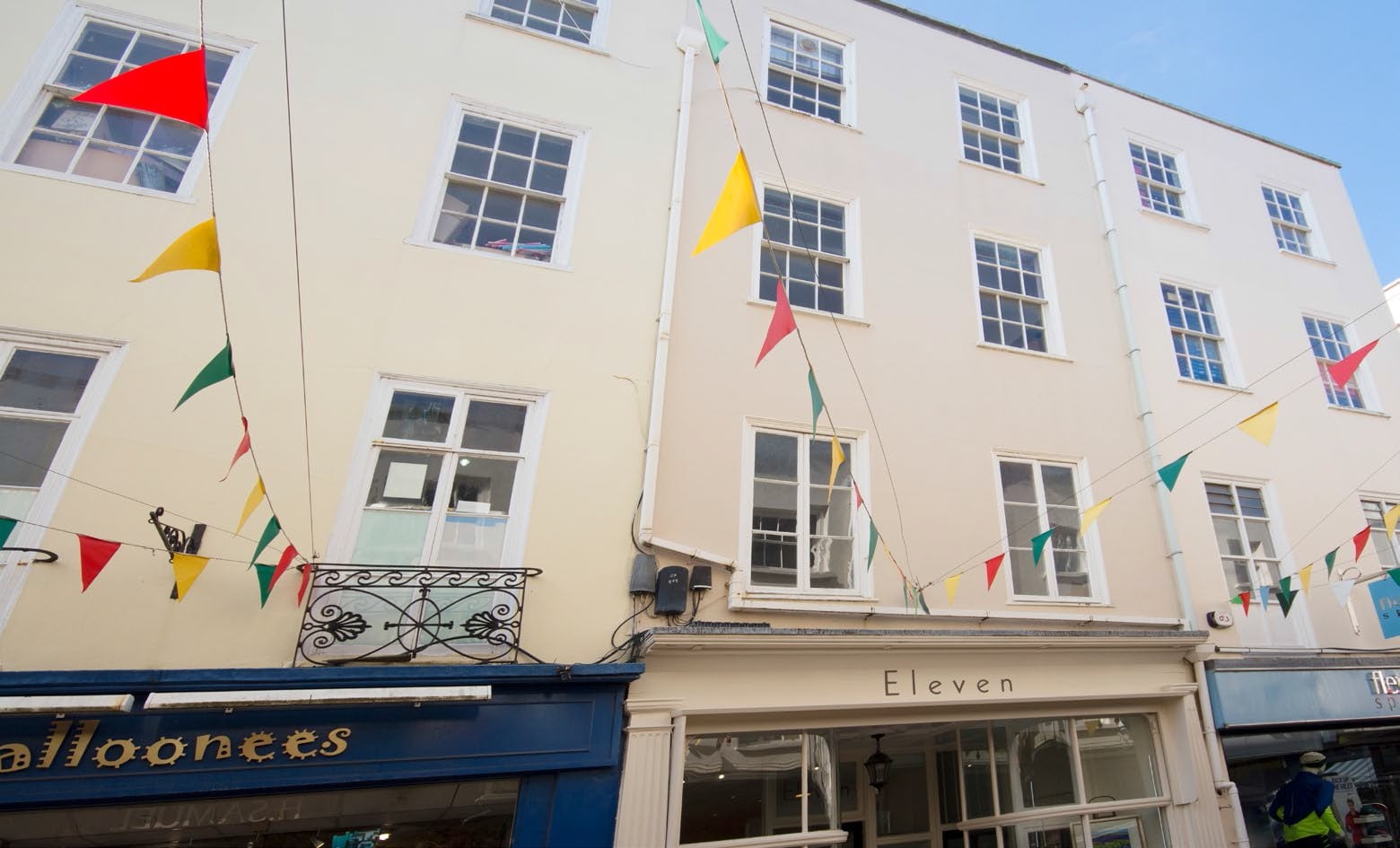11 Commercial Arcade, Guernsey for sale Primary Photo- Image 1 of 1