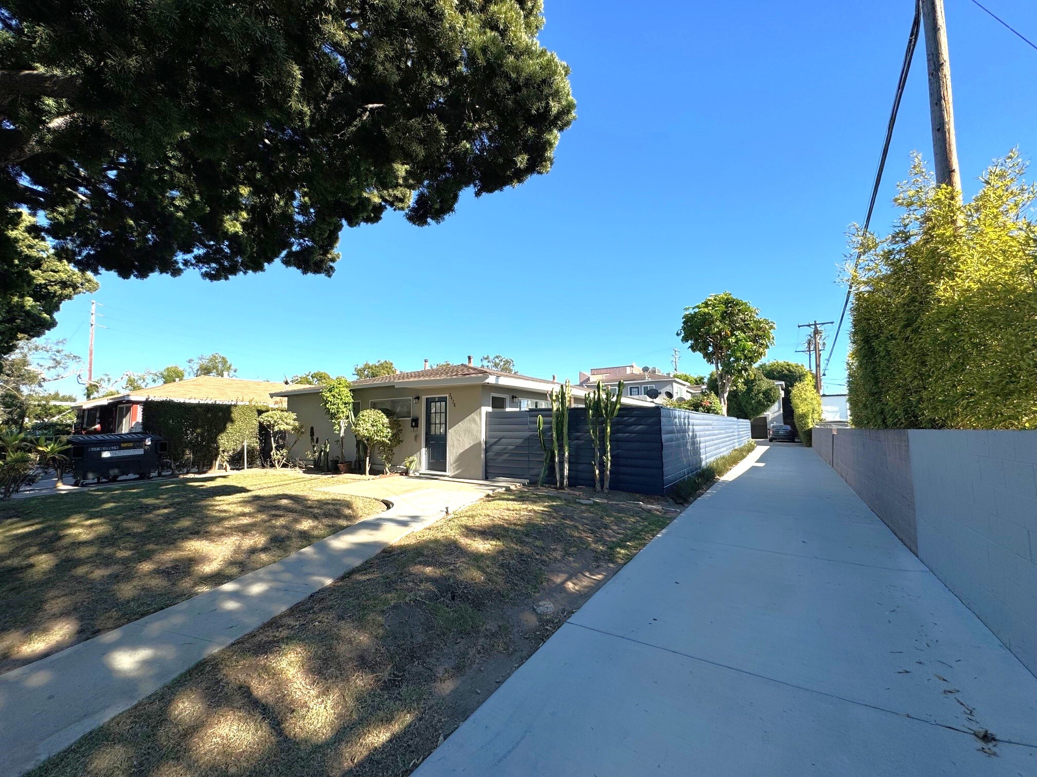 2428 Kansas Ave, Santa Monica, CA for sale Building Photo- Image 1 of 27