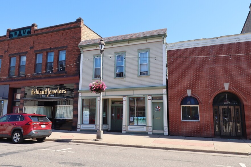 404 Main St W, Ashland, WI for sale - Building Photo - Image 1 of 43