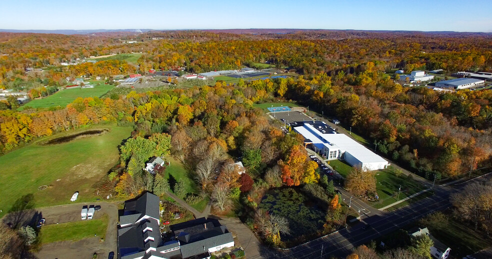 618-620 East Main St, Branford, CT for sale - Aerial - Image 2 of 3