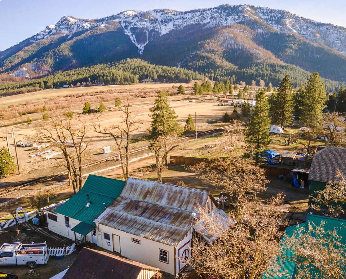 15792 Hwy 89, Crescent Mills, CA 95934