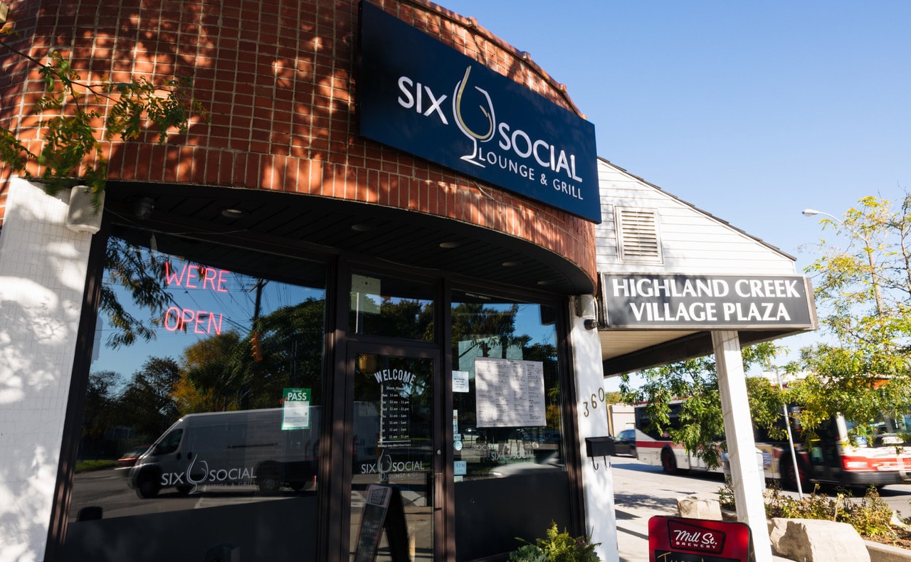 360-382 Old Kingston Rd, Toronto, ON for lease Building Photo- Image 1 of 7