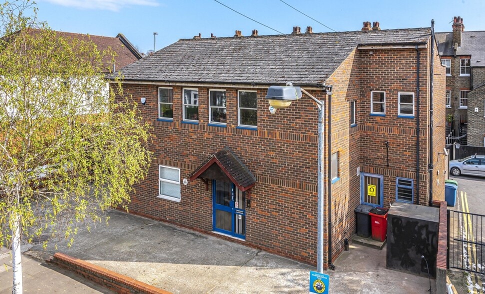 38 Carver Rd, London for sale - Building Photo - Image 1 of 1