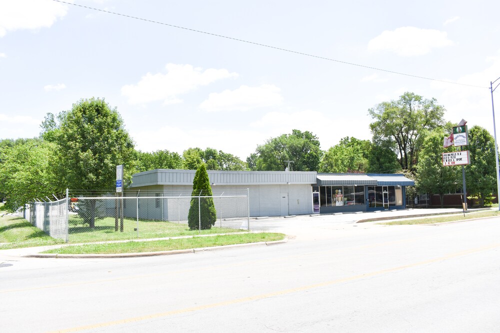 644-650 S Scenic Ave, Springfield, MO for sale Building Photo- Image 1 of 1