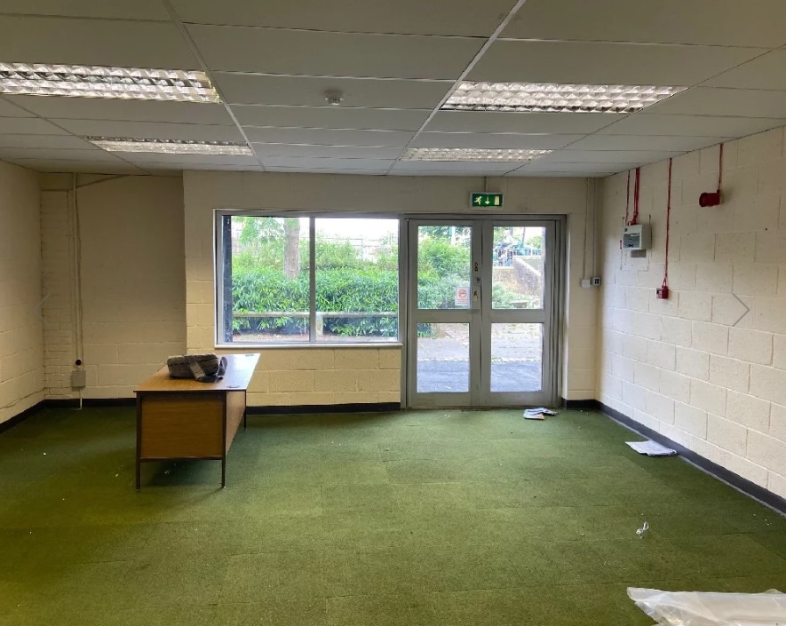 Bretch Hl, Banbury for lease Interior Photo- Image 1 of 1