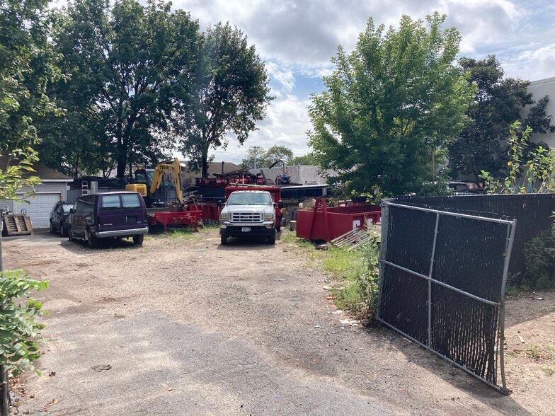 139 W Cherry St, Hicksville, NY for sale - Primary Photo - Image 1 of 1