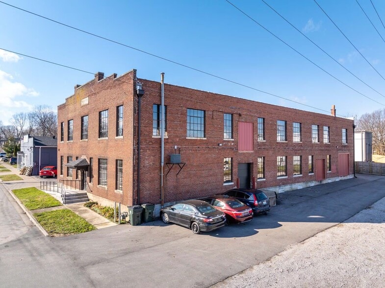 741 Price Ave, Lexington, KY for lease - Building Photo - Image 3 of 11