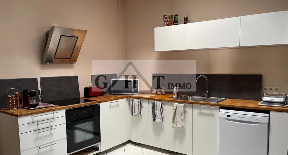 Industrial in Montgeron for sale - Interior Photo - Image 3 of 4