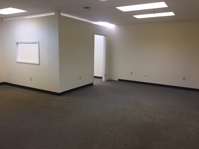 88 Clematis Ave, Waltham, MA for sale Other- Image 1 of 1