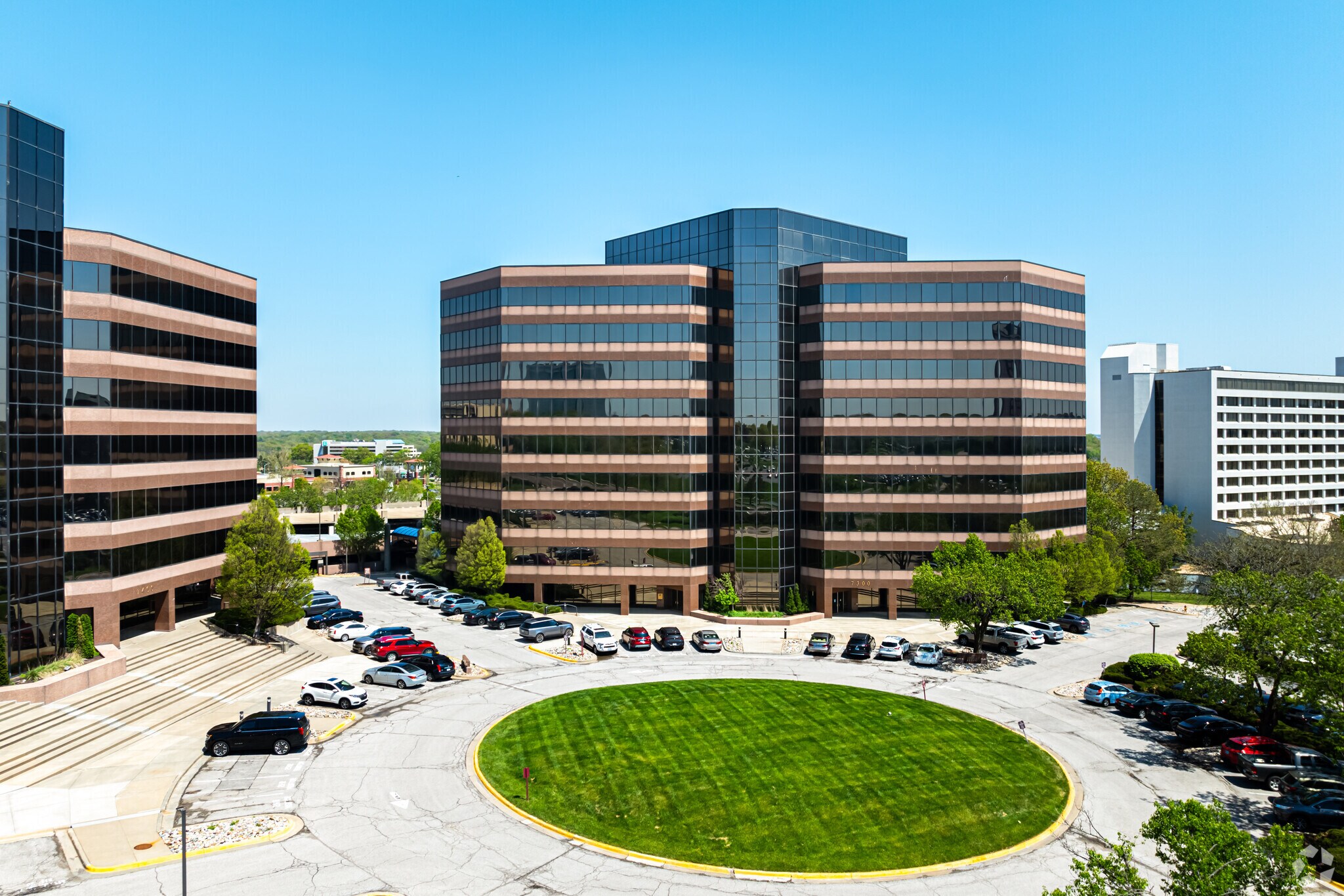 7300 W 110th St, Overland Park, KS for lease Building Photo- Image 1 of 5