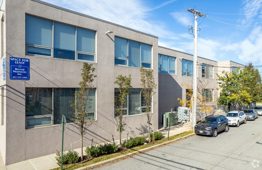 1 Virginia Ave, Providence, RI for lease - Primary Photo - Image 1 of 13