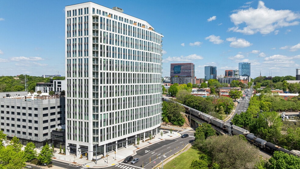 319 W Lenoir St, Raleigh, NC for lease - Building Photo - Image 1 of 12