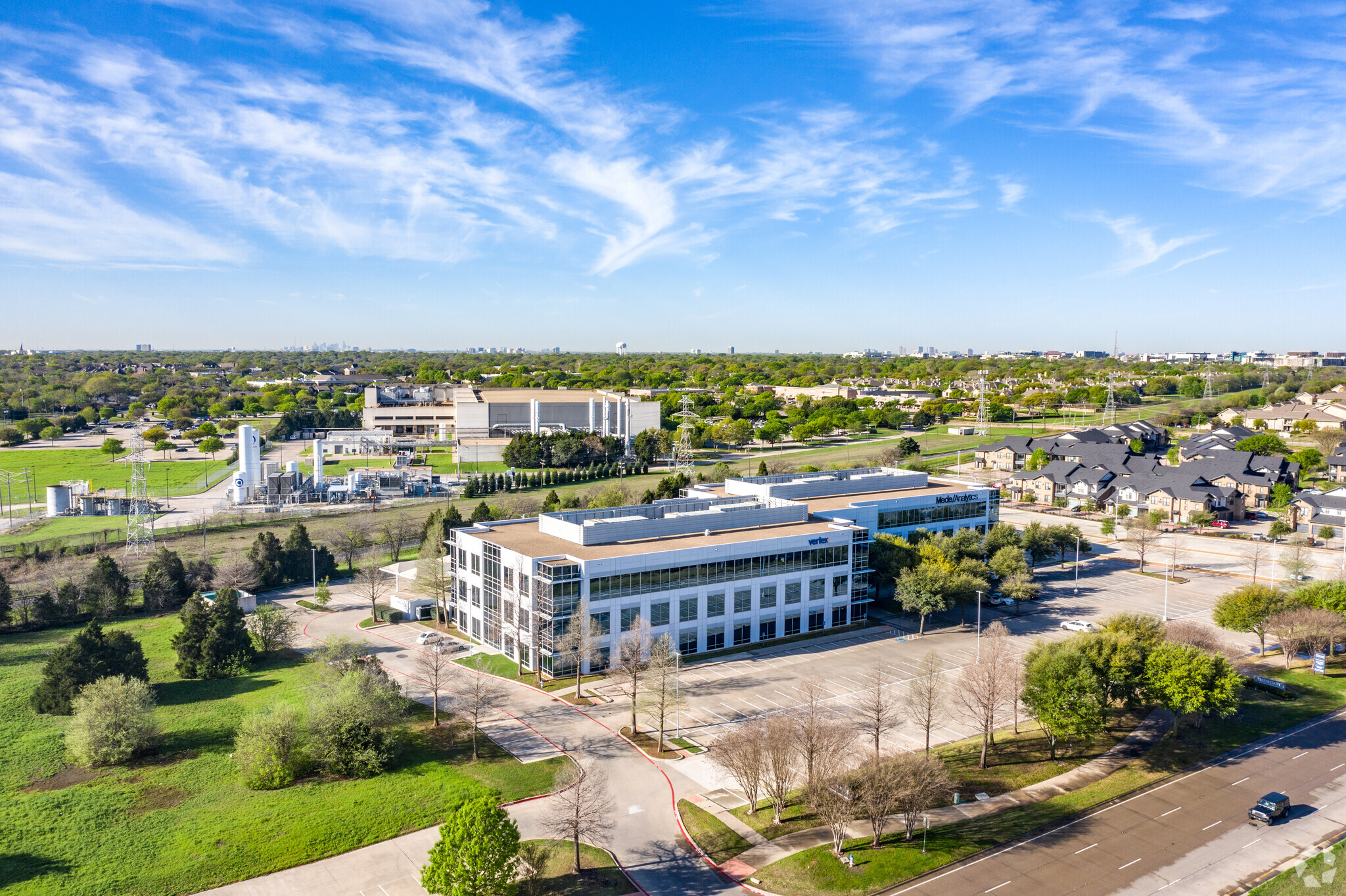 501 W President George Bush Hwy, Richardson, TX for lease Building Photo- Image 1 of 8