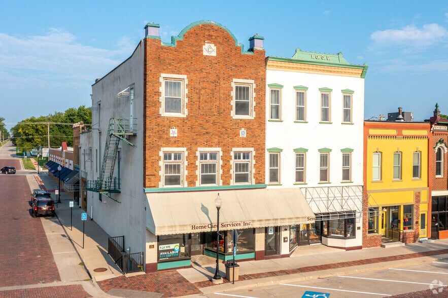 101-103 N 9th St, Adel, IA for sale - Primary Photo - Image 1 of 1