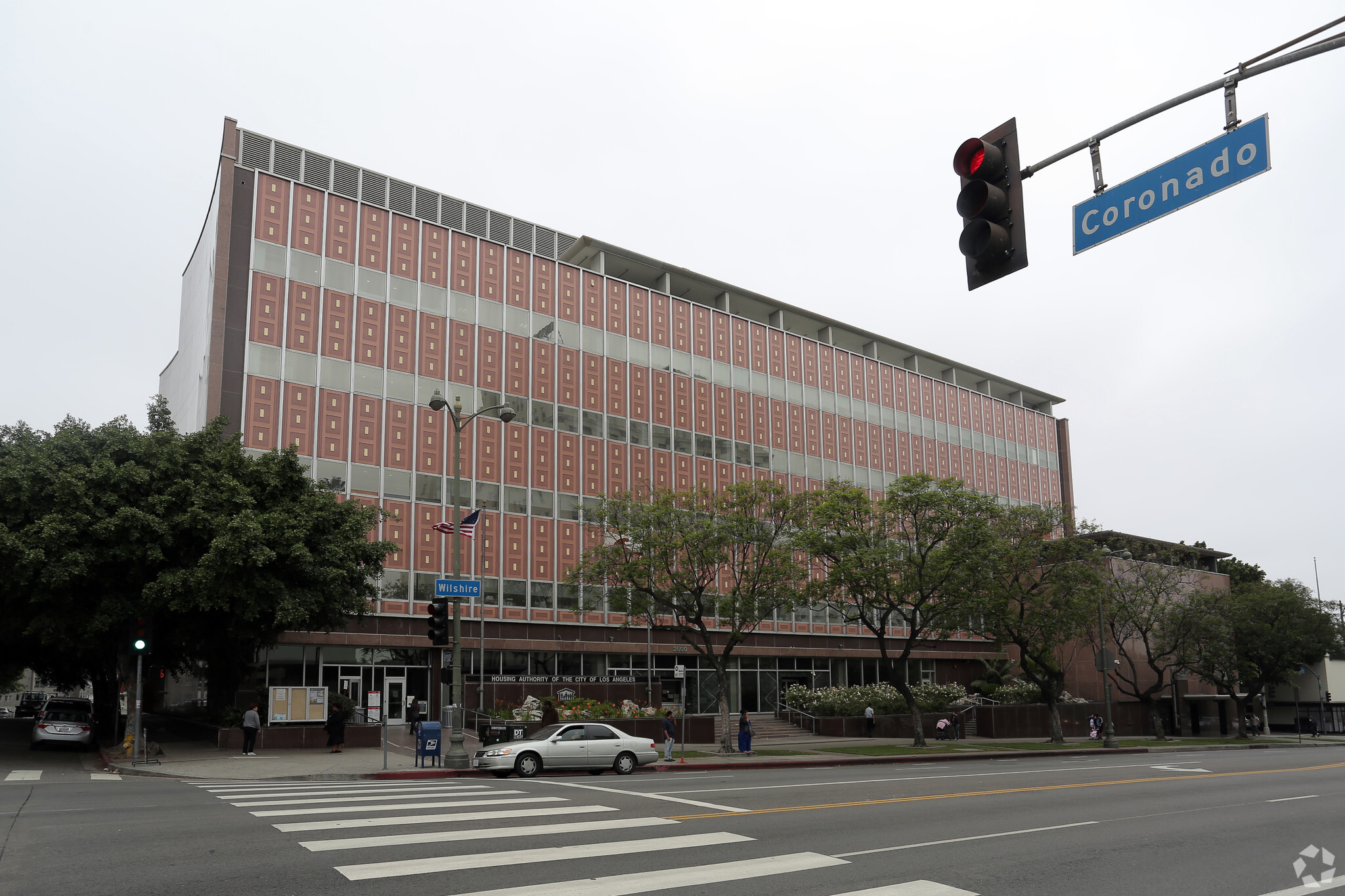 2600 Wilshire Blvd, Los Angeles, CA for sale Primary Photo- Image 1 of 1