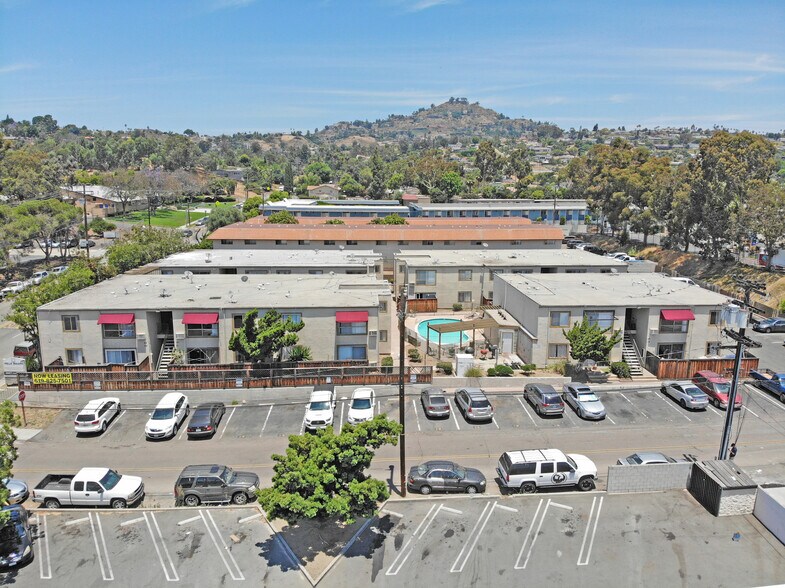 3827 Conrad Dr, Spring Valley, CA 91977