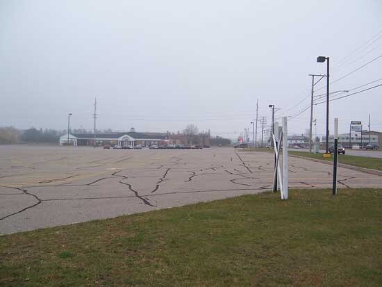 500 S Carpenter Ave, Kingsford, MI for sale Building Photo- Image 1 of 1