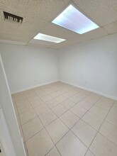 540 NW 165th St, Miami, FL for lease Building Photo- Image 2 of 4