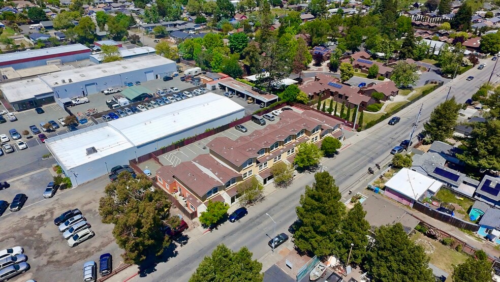 623 Aston Ave, Santa Rosa, CA for sale - Aerial - Image 3 of 12