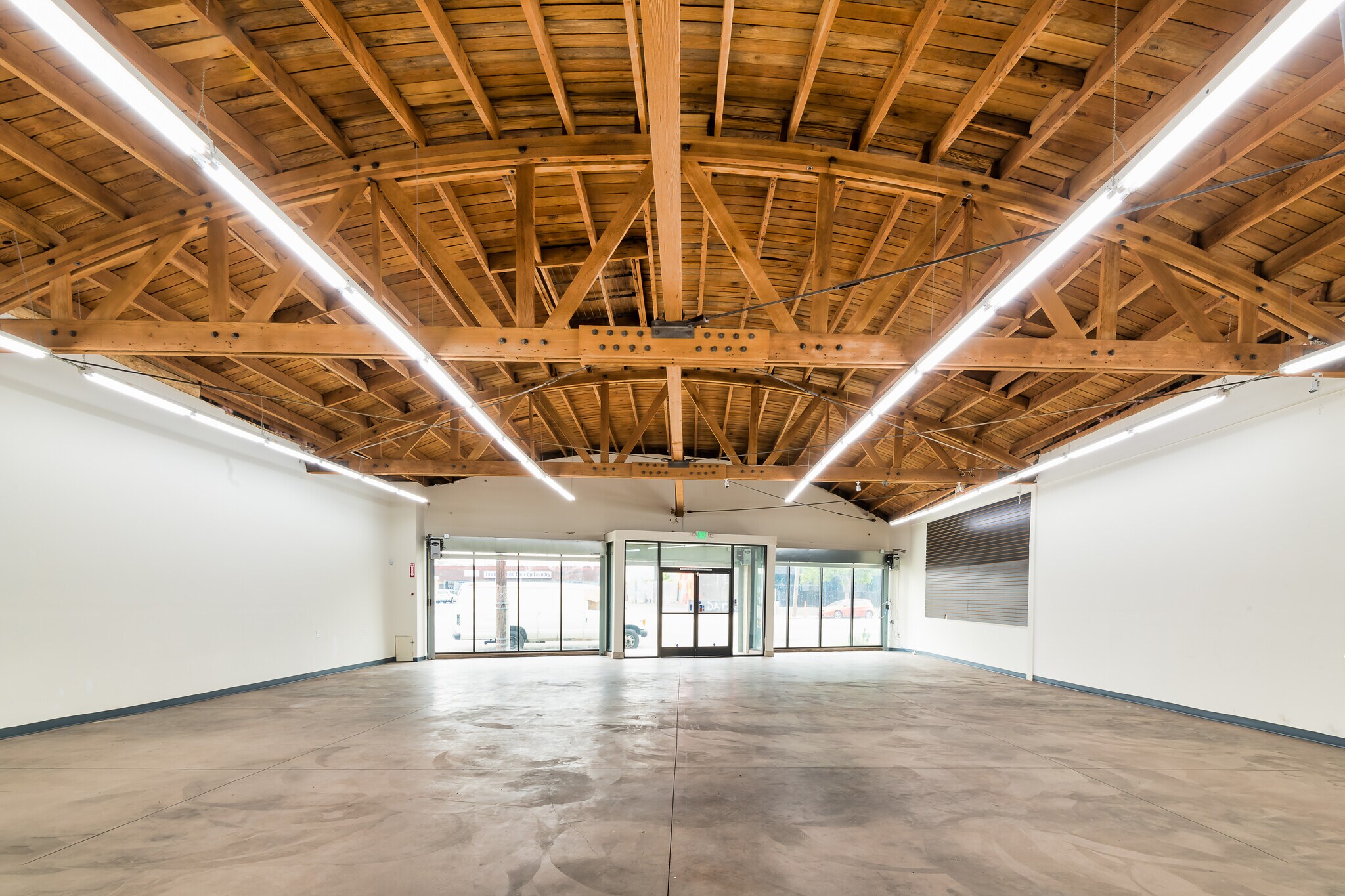 5247 W Adams Blvd, Los Angeles, CA for sale Building Photo- Image 1 of 1