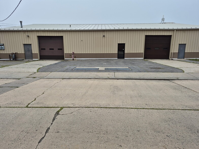 61 Water St, Ossining, NY for lease - Building Photo - Image 2 of 5