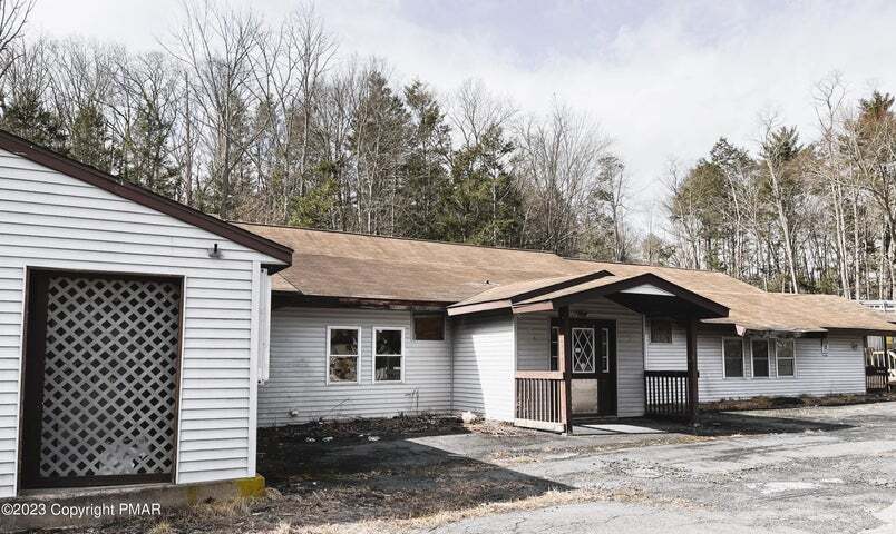 1374 Route 390, Cresco, PA for sale Building Photo- Image 1 of 1