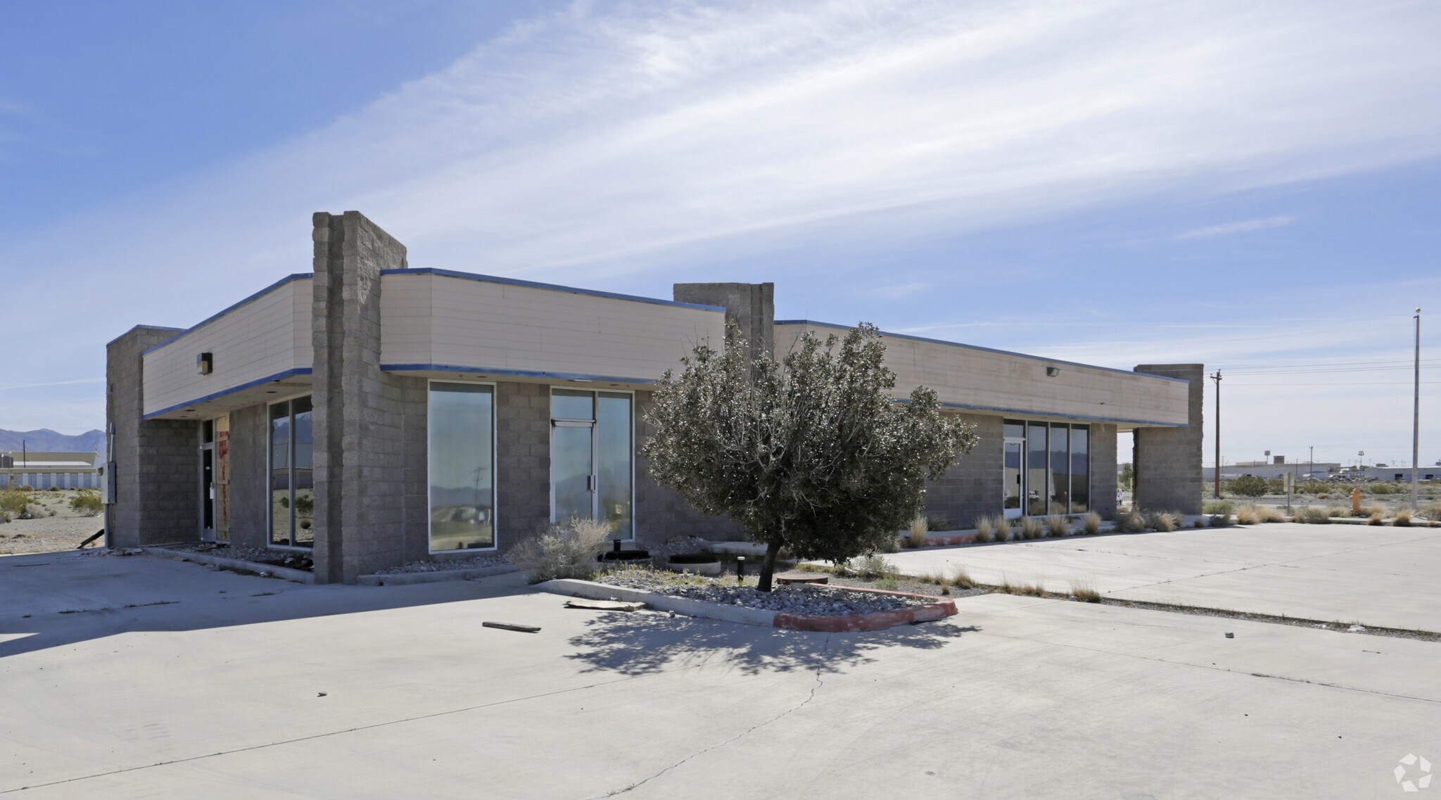 1360 E Basin Ave, Pahrump, NV for sale Primary Photo- Image 1 of 1