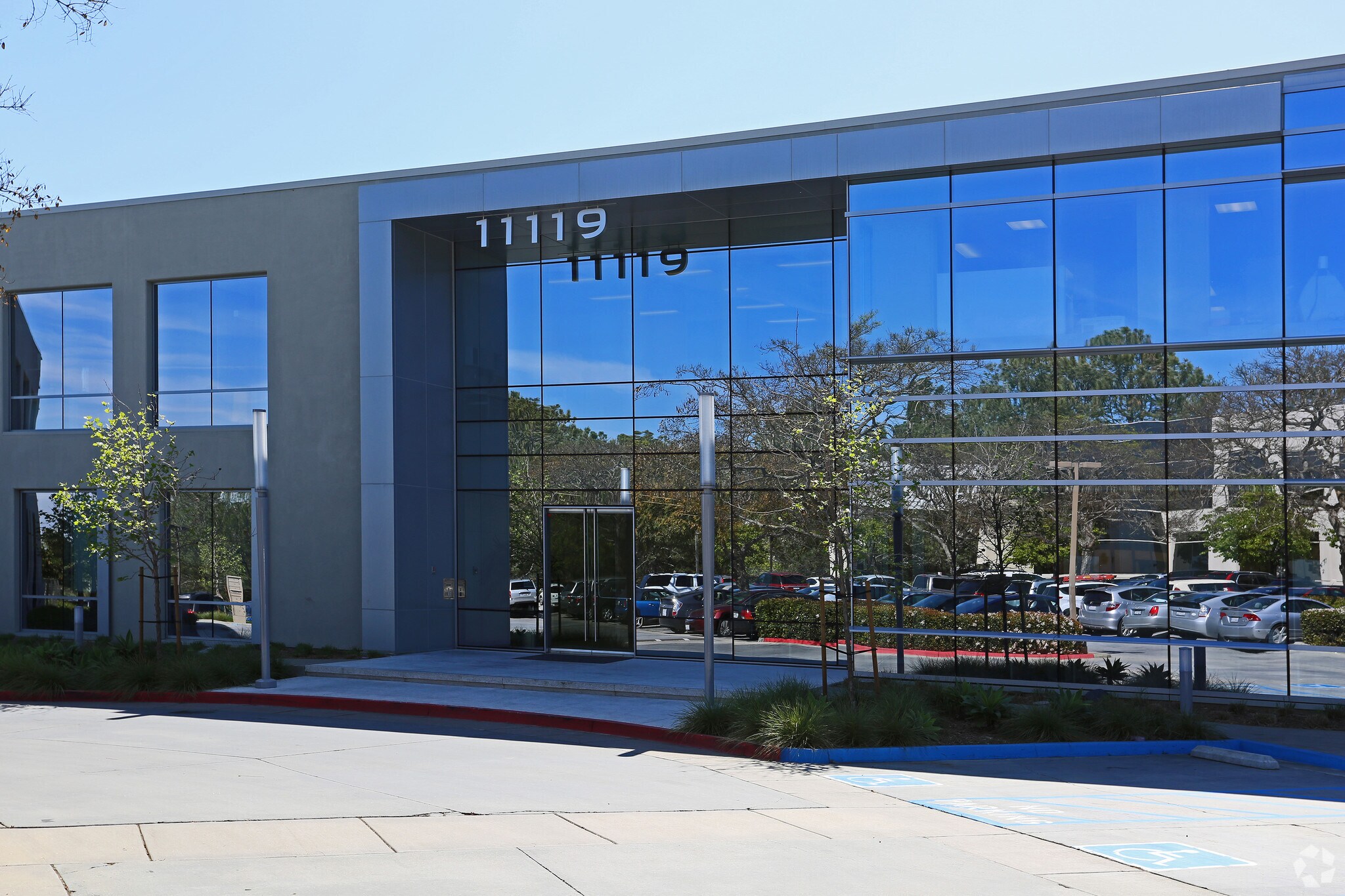 11119 N Torrey Pines Rd, La Jolla, CA for sale Building Photo- Image 1 of 1