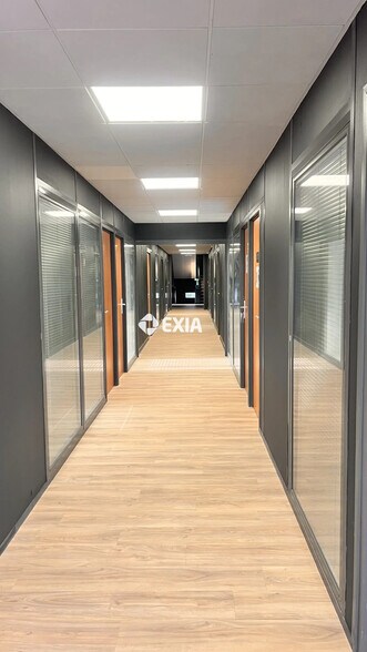 8 Rue Lavoisier, Ingré for lease - Building Photo - Image 3 of 6