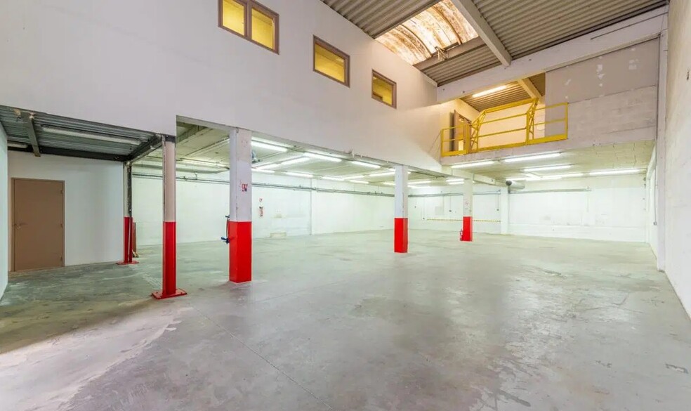 Flex in Baillet-en-France for sale - Interior Photo - Image 1 of 1