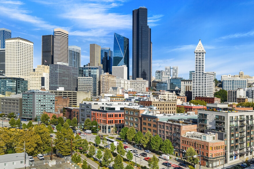 212-216 Alaskan Way S, Seattle, WA for sale - Building Photo - Image 3 of 19