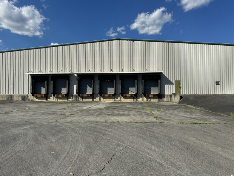 1033 Union Grove Rd SE, Adairsville, GA for lease - Primary Photo - Image 3 of 8