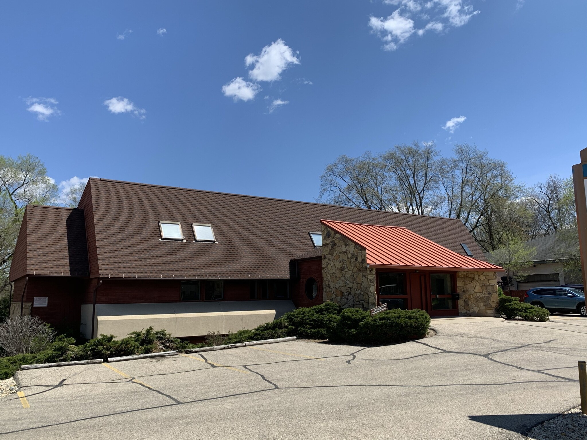 6602 University Ave, Middleton, WI for lease Building Photo- Image 1 of 9