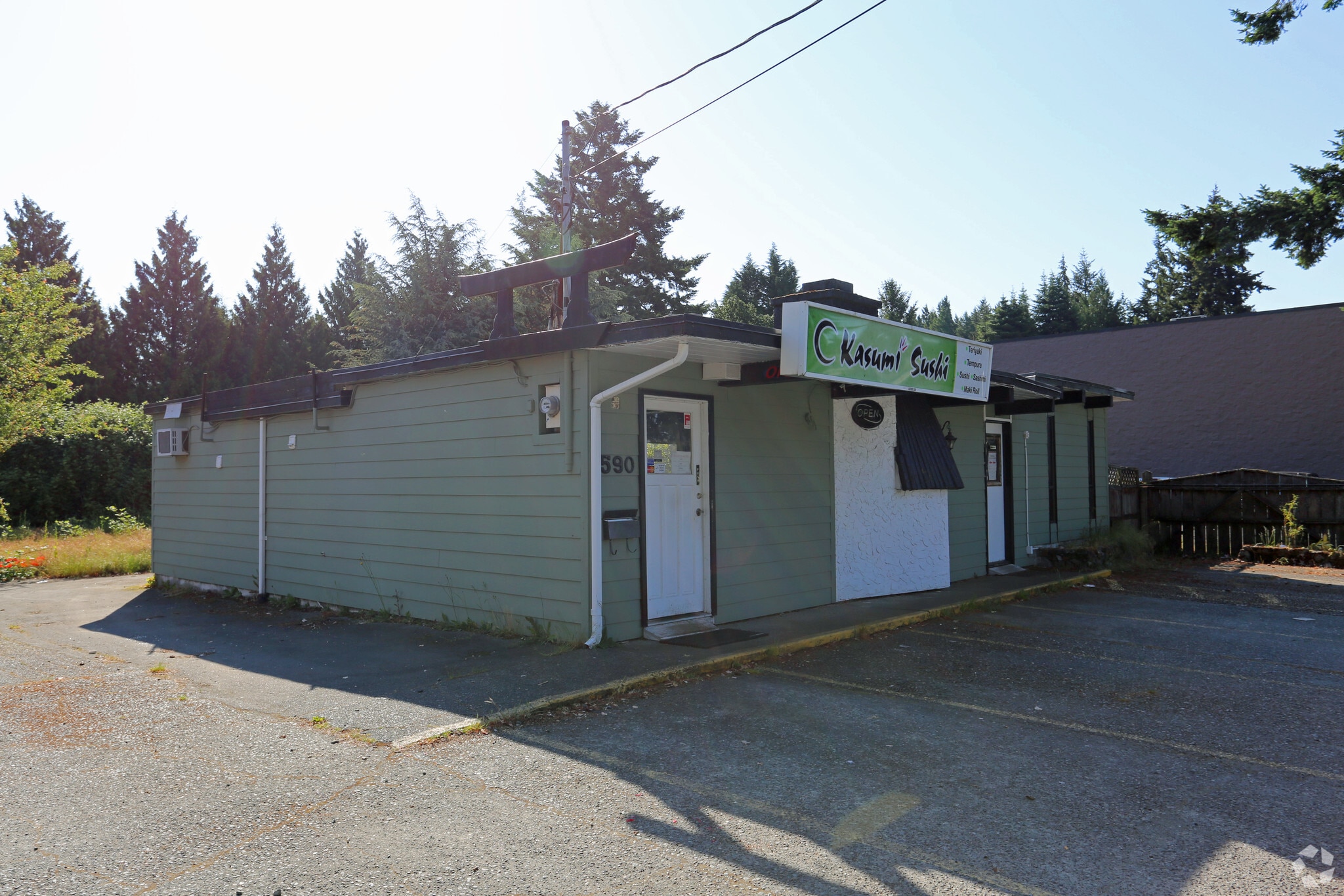 590 Ledsham Rd, Colwood, BC for sale Primary Photo- Image 1 of 1