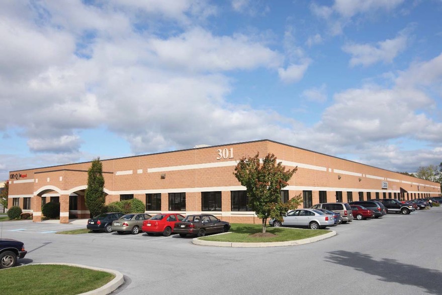 301 Fulling Mill Rd, Middletown, PA for lease - Primary Photo - Image 1 of 2